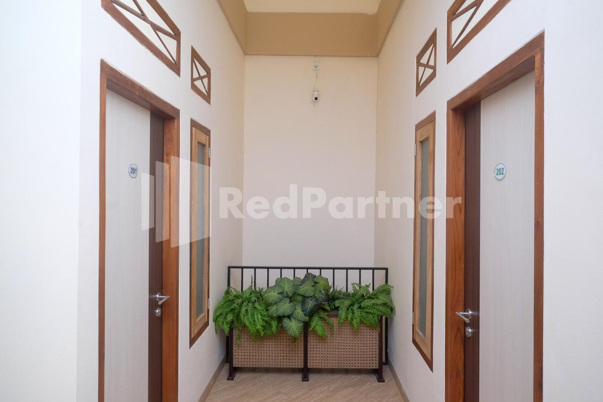 Hotel Ndliman House Near Ugm Jogja Mitra Reddoorz Kejayan Exteriér fotografie