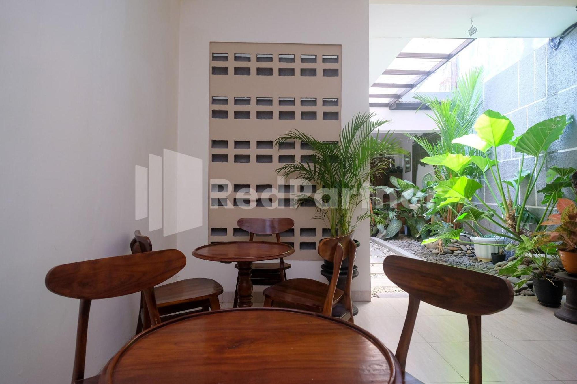 Hotel Ndliman House Near Ugm Jogja Mitra Reddoorz Kejayan Exteriér fotografie