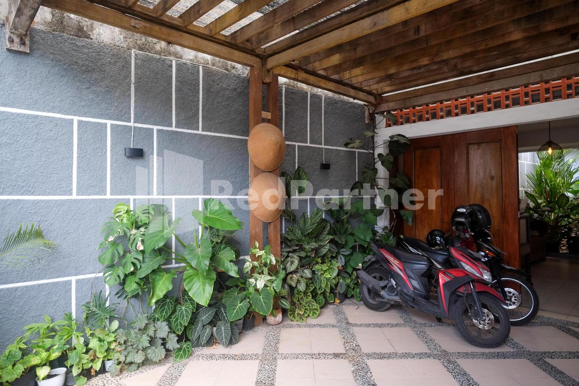 Hotel Ndliman House Near Ugm Jogja Mitra Reddoorz Kejayan Exteriér fotografie